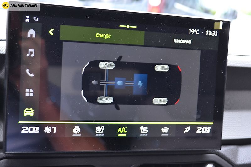 Dacia Bigster JOURNEY HYBRID 155 - fotka 36 z 61