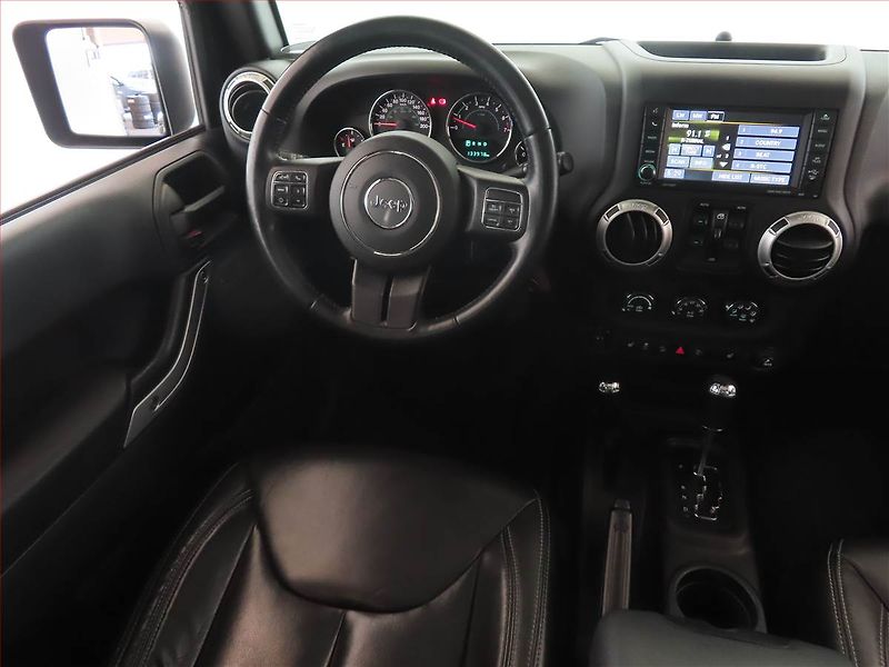 Jeep Wrangler (2018) 3.6 V6 - fotka 7 z 15