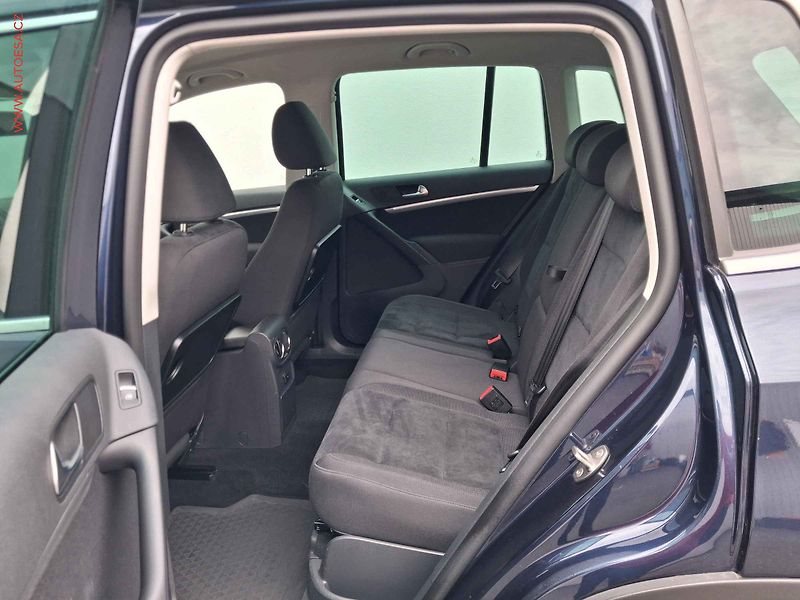 Volkswagen Tiguan (2014) 2.0 TDi, Sport, TZ, navi - fotka 10 z 17