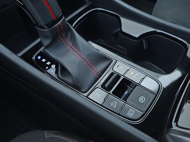 Hyundai Tucson (2023) N-Line 1.6T-GDi MHEV 132kw, ČR - fotka 21 z 25