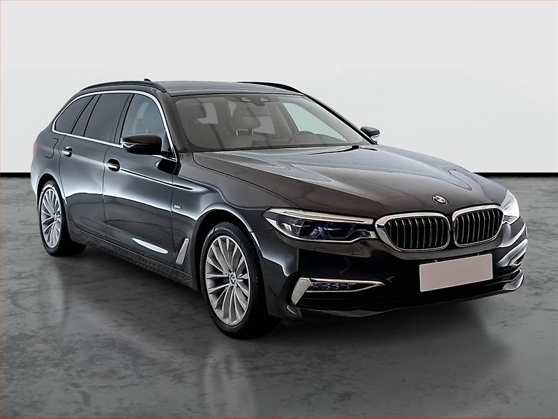 BMW Řada 5 (2019) Luxury Line 520d xDrive - fotografie inzerátu