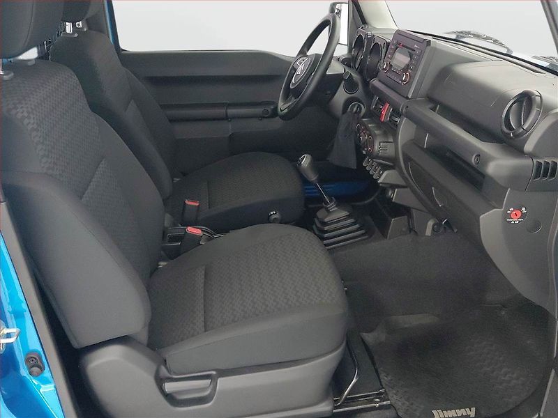Suzuki Jimny (2024) 1.5 AllGrip - fotka 9 z 16