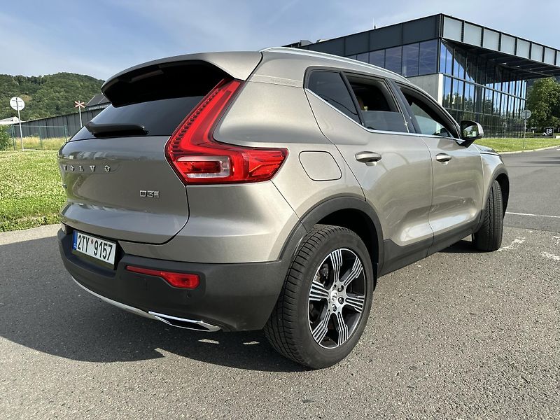 Volvo XC40 (2020) D3|Ins|Pano|Kam|Kůže|Tažné|Top - fotka 7 z 16