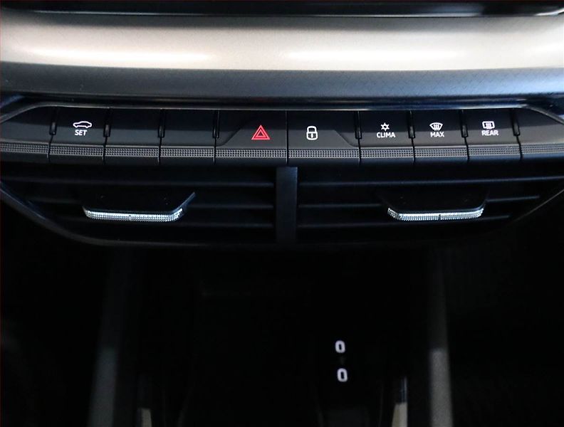 Škoda Octavia (2023) Ambition 2.0 TDI, ČR,1.maj - fotka 23 z 24