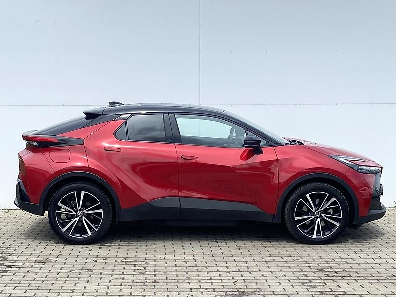 Toyota C-HR 2.0 PHEV 220k c-CVT Executive - fotka 3 z 23