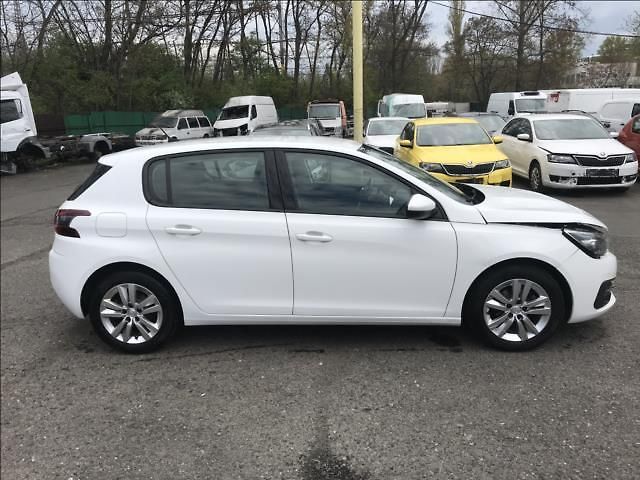 Peugeot 308 1.2 i 81 kW 95 000 km ČR 1.m - fotka 3 z 15