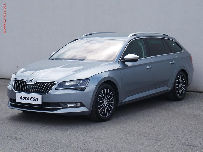 Škoda Superb (2017) 1.6TDi, DSG, navi, xenon - fotka 3 z 21