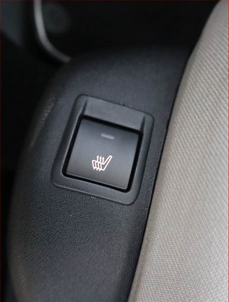Peugeot 301 (2012) Allure 1.6 HDi, Tempomat - fotka 20 z 21