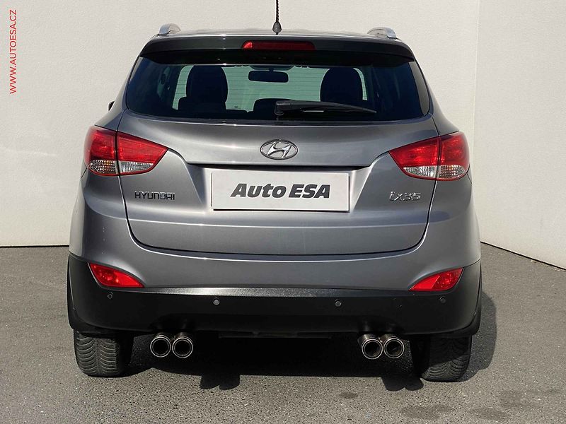 Hyundai ix35 (2013) 1.6 GDi, Park. čidla - fotka 5 z 16