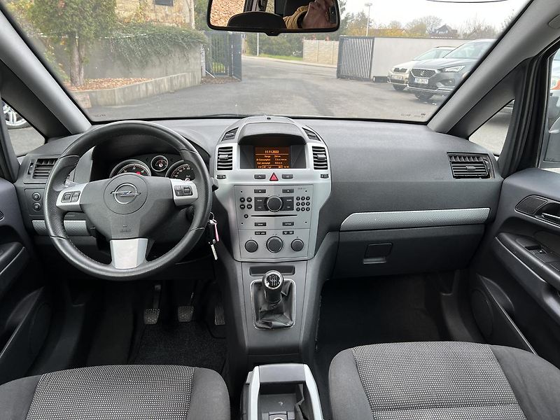 Opel Zafira 1.7 CDTi 92kW - fotka 8 z 15