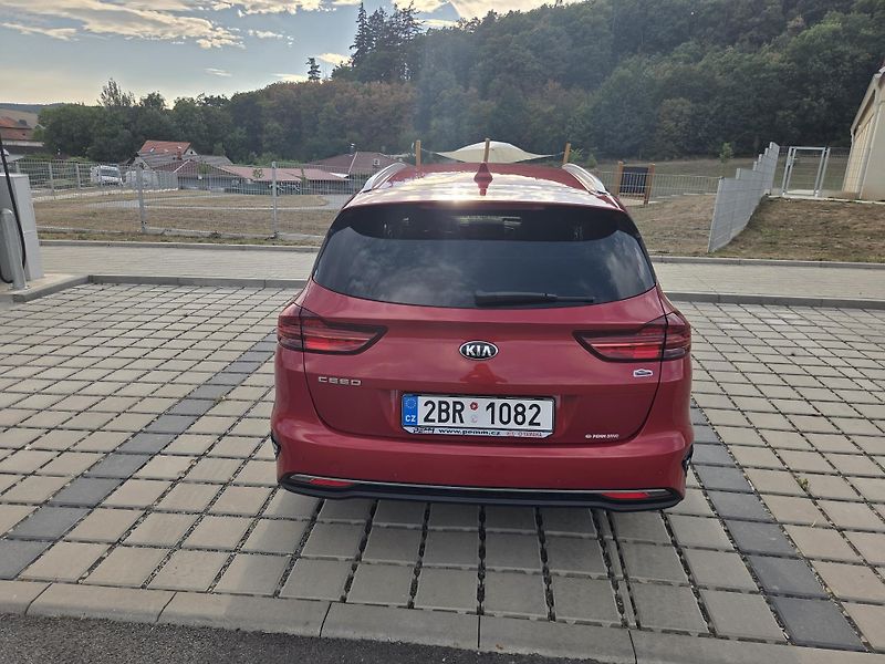 Kia Ceed (2021) ZÁRUKA, SERVISKA KIA  - fotka 6 z 8