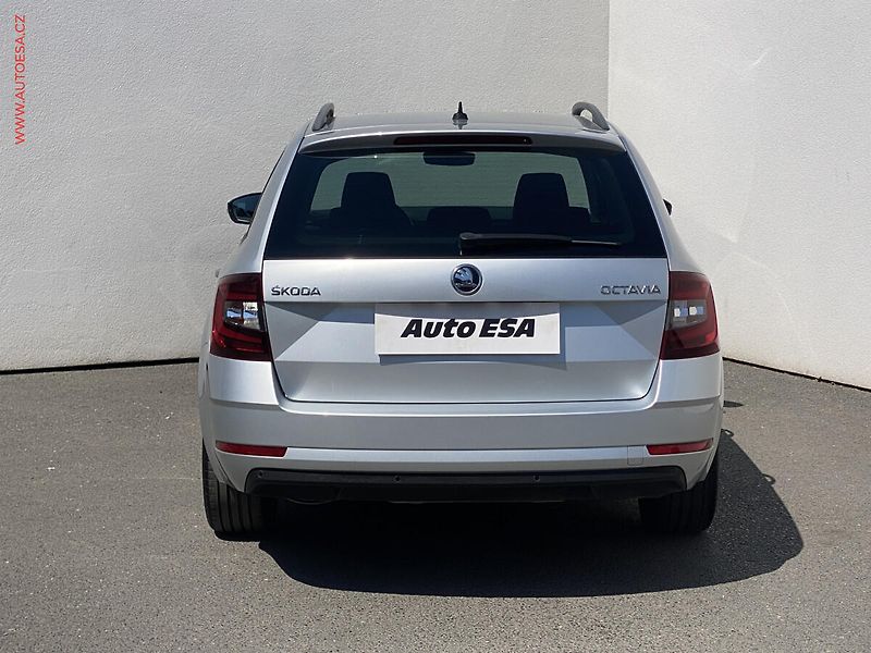 Škoda Octavia (2019) 2.0 TDi, Soleil, LED, navi, - fotka 5 z 19
