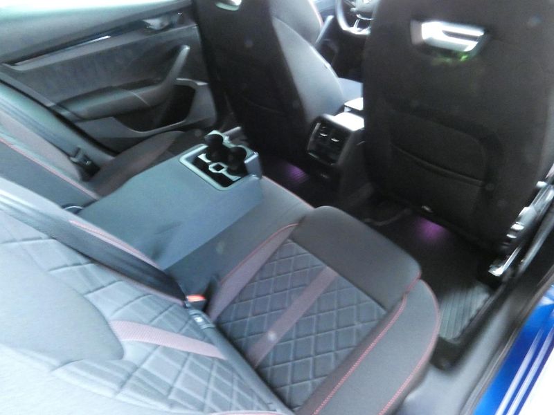 Škoda Octavia (2023) RS 2.0 TDI 147KW DSG - fotka 27 z 29