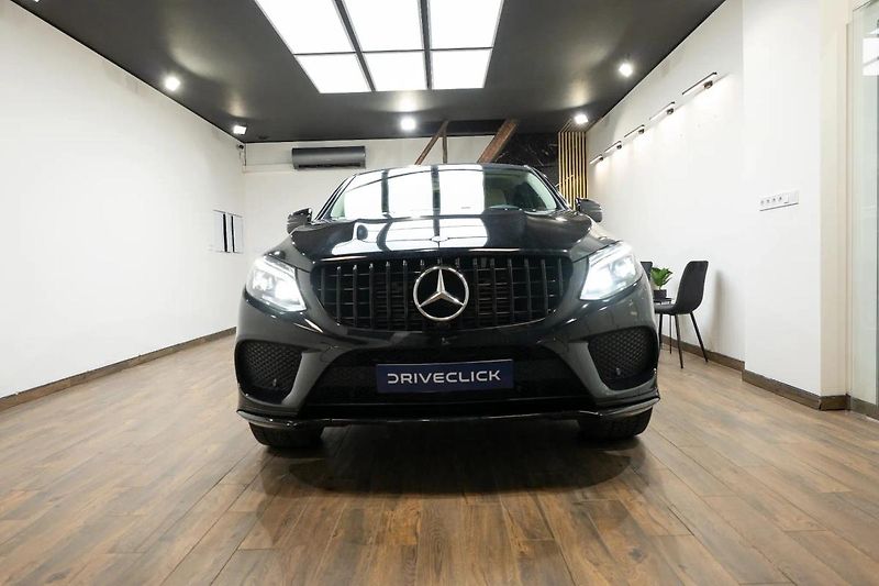 Mercedes-Benz GLE 350d Coupe 190 kW AMG paket - fotka 2 z 24