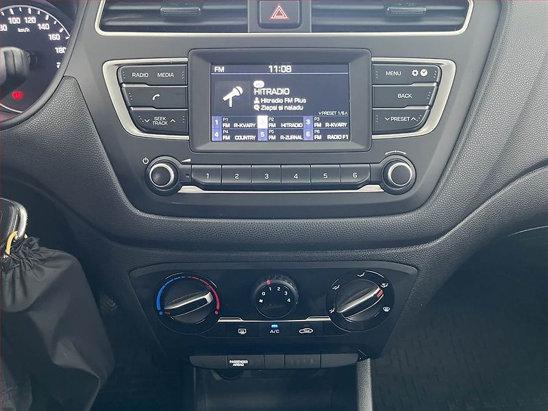 Hyundai i20 (2019) 1.2, ČR,1.maj, Serv.kniha - fotka 12 z 14