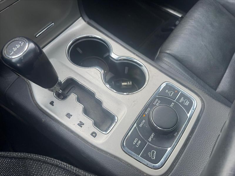 Jeep Grand Cherokee 3,0 CRD, Webasto - fotka 17 z 19