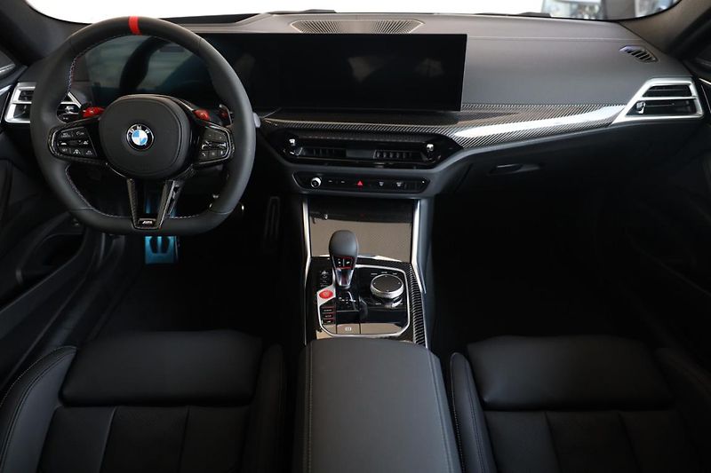 BMW M4 Competition M xDrive - fotka 5 z 19