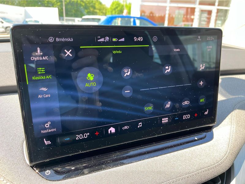 Škoda Enyaq iV 80 150 kW 82 kWh SoH 92% TČ - fotka 19 z 30