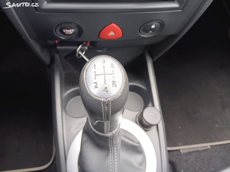 Renault Mégane 1.4 72kW - fotka 21 z 25