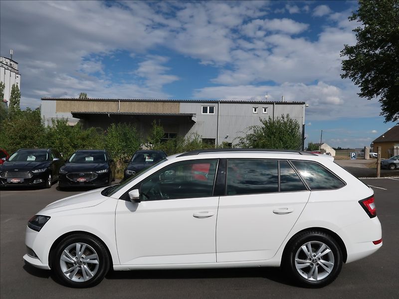 Škoda Fabia 1,0 TSi,70kW,1maČR,Serv.kn,DPH - fotka 6 z 25