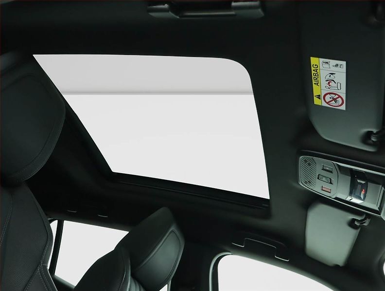 Peugeot 2008 (2021) GT 50 kWh, SoH 87%, Automat - fotka 19 z 23