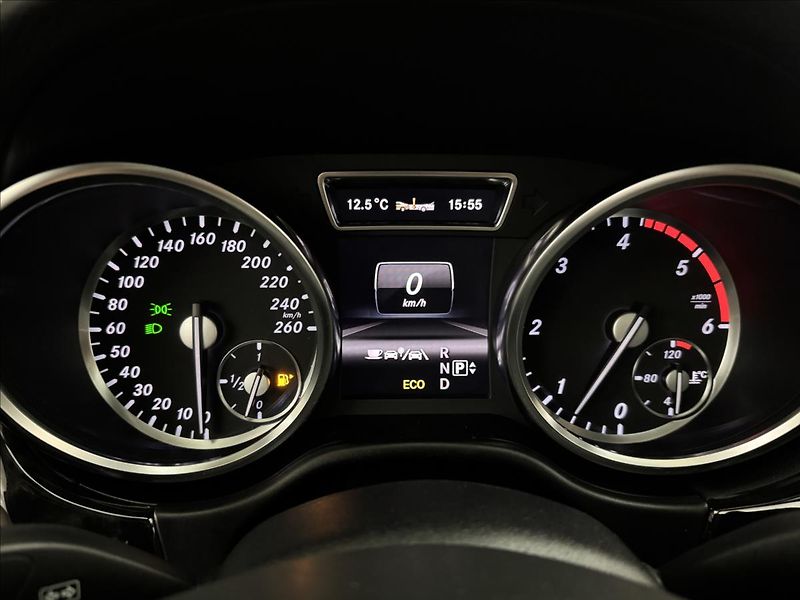 Mercedes-Benz GL 3,0 7-MÍST H/K PANO NZTOP TZ - fotka 15 z 53