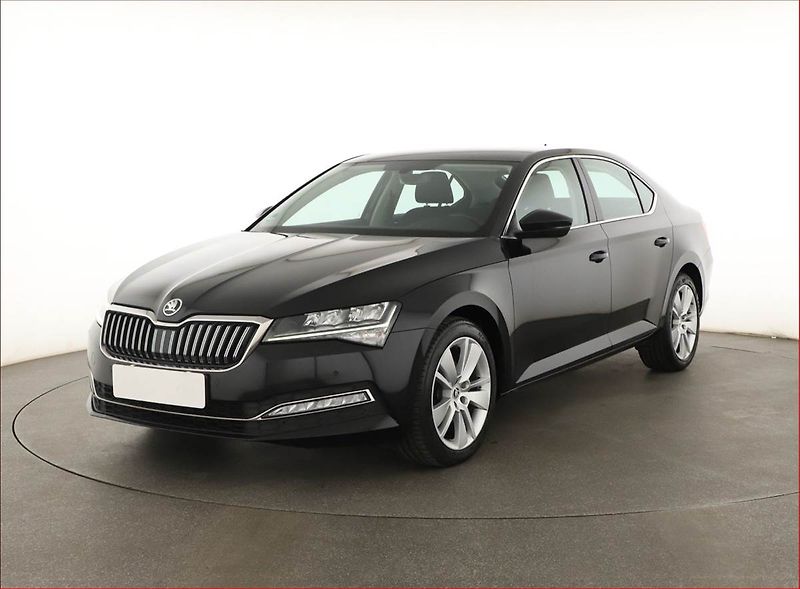 Škoda Superb (2020) Style 2.0 TDI, Automat, ČR - fotka 2 z 19