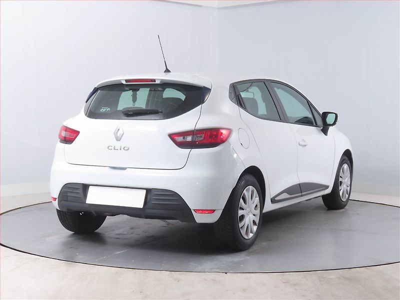 Renault Clio (2017) 1.2 16V, ČR,1.maj, Tempomat - fotka 5 z 14