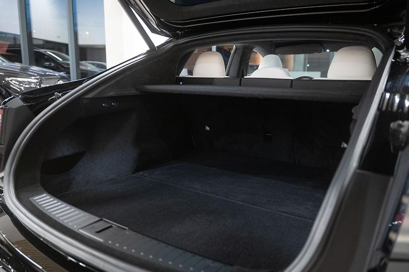 Tesla Model S (2023) Free Unlimited Supercharging - fotka 57 z 59