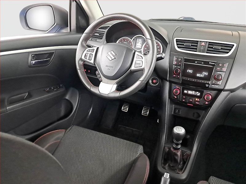 Suzuki Swift (2012) 1.6 Sport, Xenony, Tempomat - fotka 7 z 19