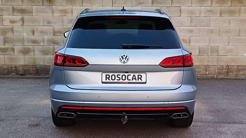 Volkswagen Touareg R-LINE TDI 210kW-ČR-NEHAV-DPH- - fotka 6 z 39