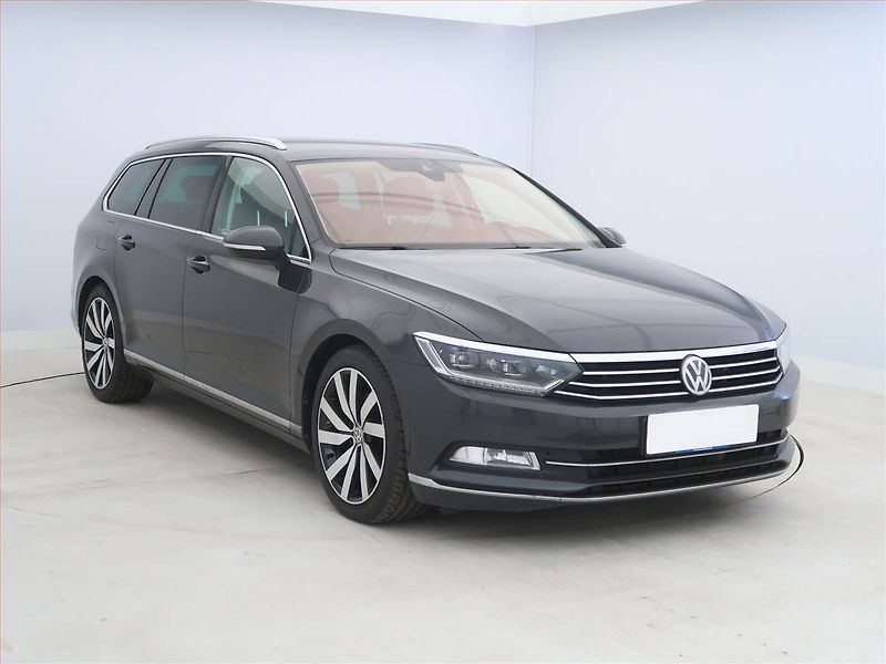 Volkswagen Passat (2015) 2.0 TDI, Automat, Serv.kniha - fotografie inzerátu