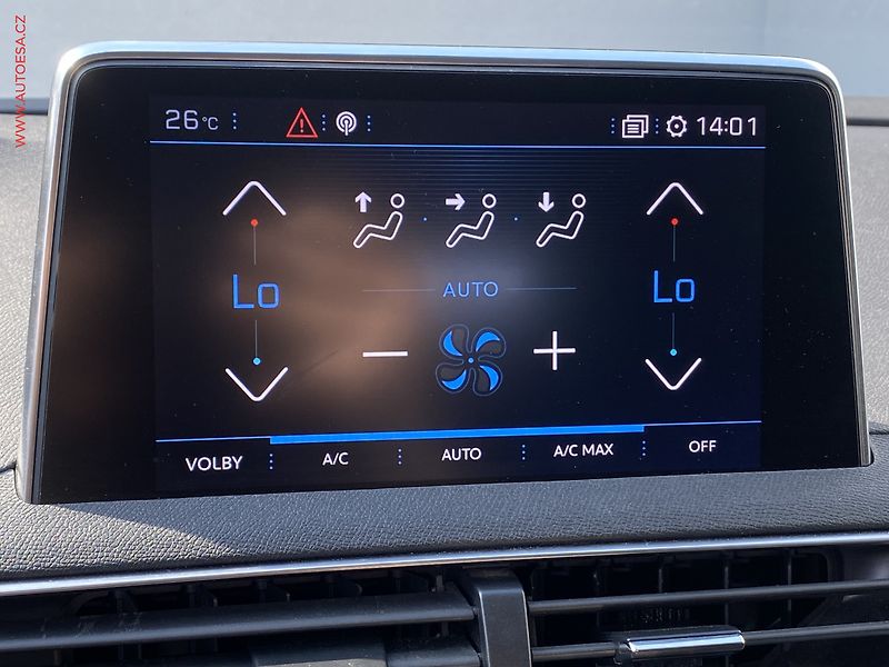 Peugeot 3008 (2020) 1.2PT, Crossway, AT, TZ, navi - fotka 16 z 20