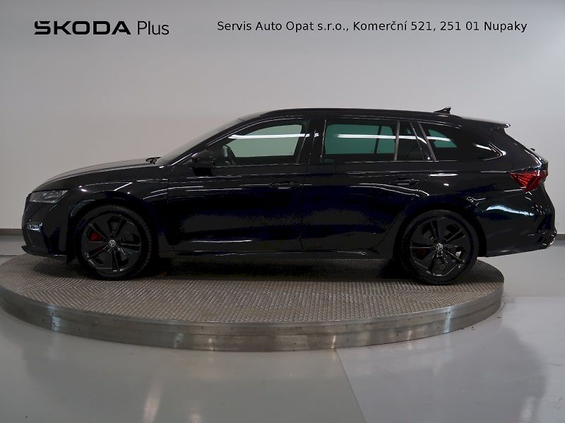 Škoda Octavia (2024) RS 2.0TSI 180KW DSG - fotka 3 z 41