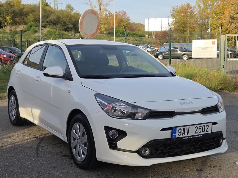 Kia Rio 1,2i lze i na splátky VŠEM  - fotka 3 z 10