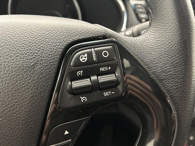 Kia Ceed 1.6 CRDI EXCLUSIVE - fotka 11 z 25