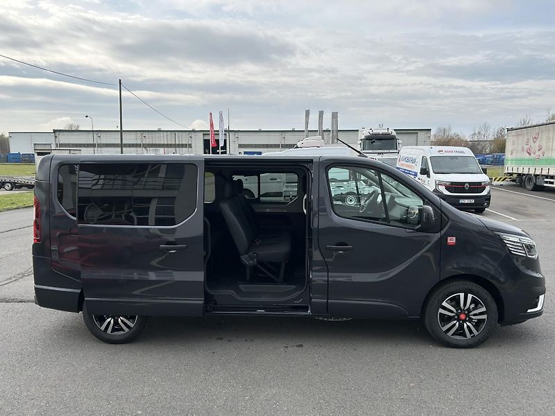Renault Trafic (2025) COMBI L2H1 170k AT9 RED 8 MÍST - fotka 4 z 33