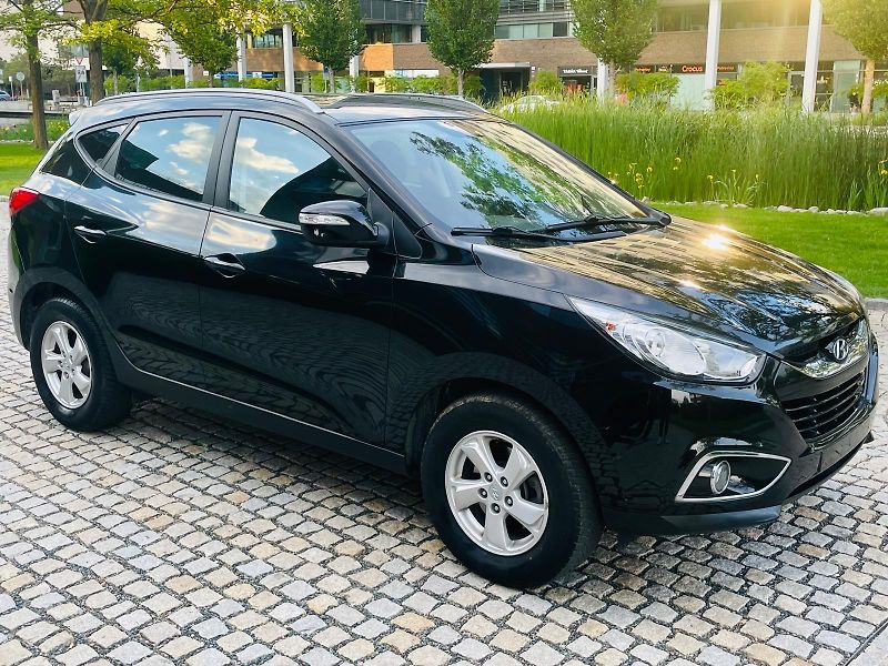 Hyundai ix35 2.0i AUTOMAT VYHŘEV SERVISKA  - fotka 9 z 48