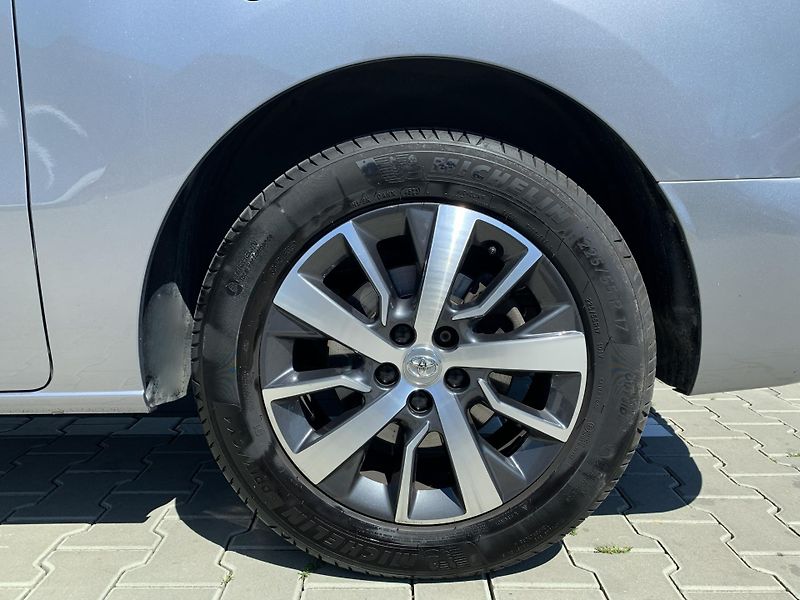 Toyota ProAce Verso VERSO FAMILY 2.0D-4D 106kW - fotka 28 z 31
