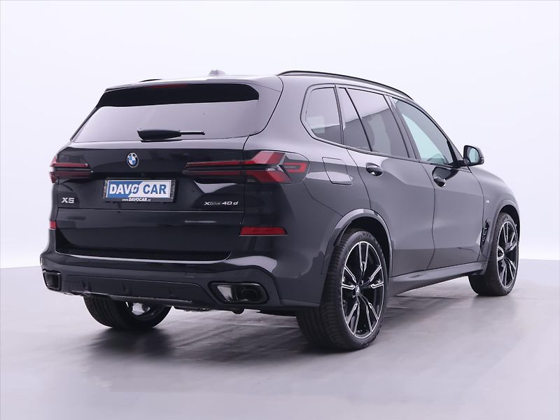 BMW X5 3,0 xDrive40d Mpacket - fotka 7 z 48