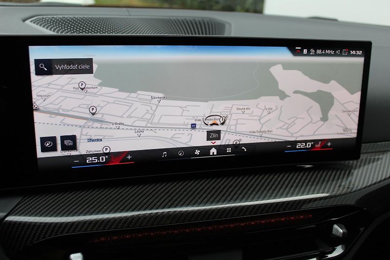 BMW Řada 4 M440i xDrive Cabrio - fotka 17 z 22