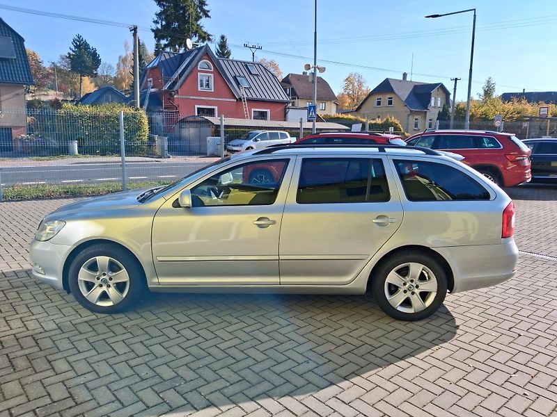 Škoda Octavia (2012)  FACE NAVI VYHŘ.SED NOVÁ STK - fotka 4 z 36