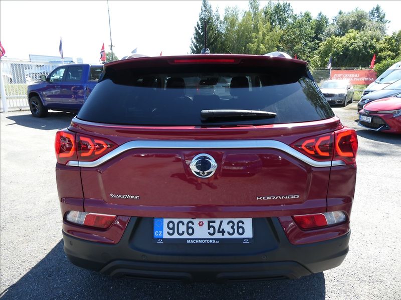 SsangYong Korando 1,5 1.5T-GDI,Style,4x4,automat - fotka 8 z 42