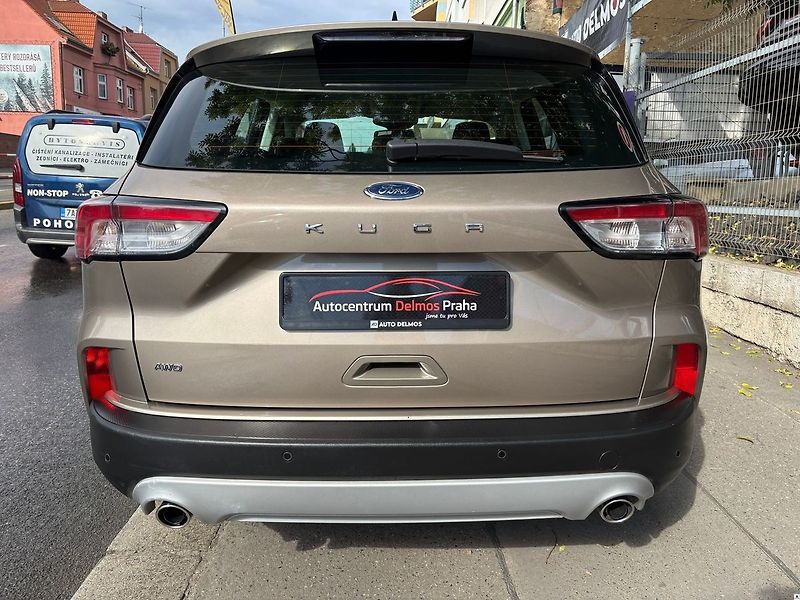 Ford Kuga 2.0EcoBlue.TITAN.DPH.AT.1MAJ.4 - fotka 6 z 50