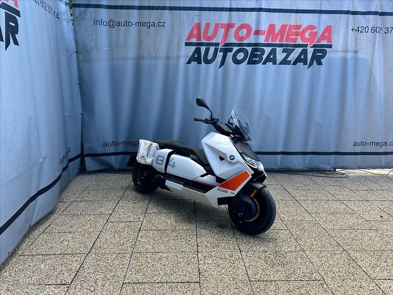 BMW CE 04 - fotka 1 z 26