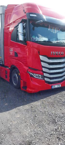 Iveco S-WAY (2023) AS440S53T/FP LT - fotka 3 z 4