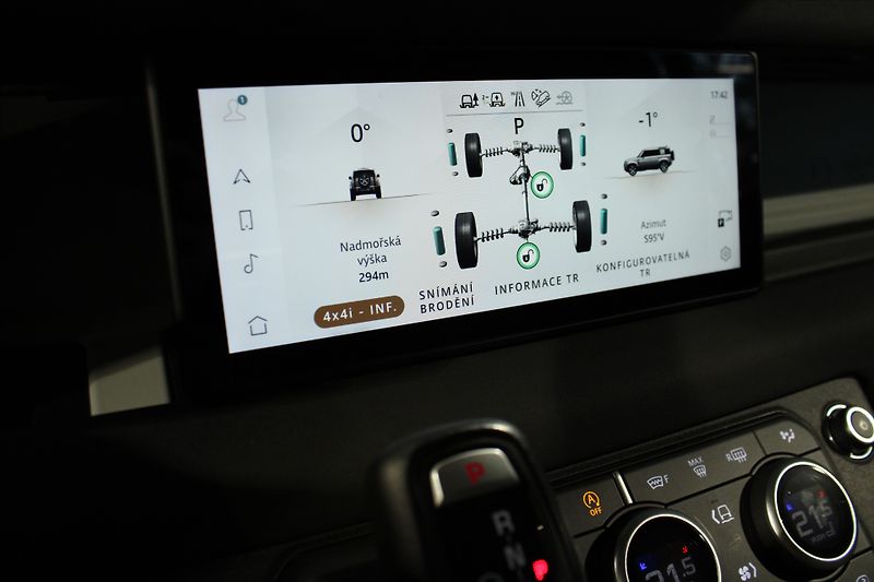 Land Rover Defender 110 D300 SE ACC/NezTop/360°/Ta - fotka 20 z 32
