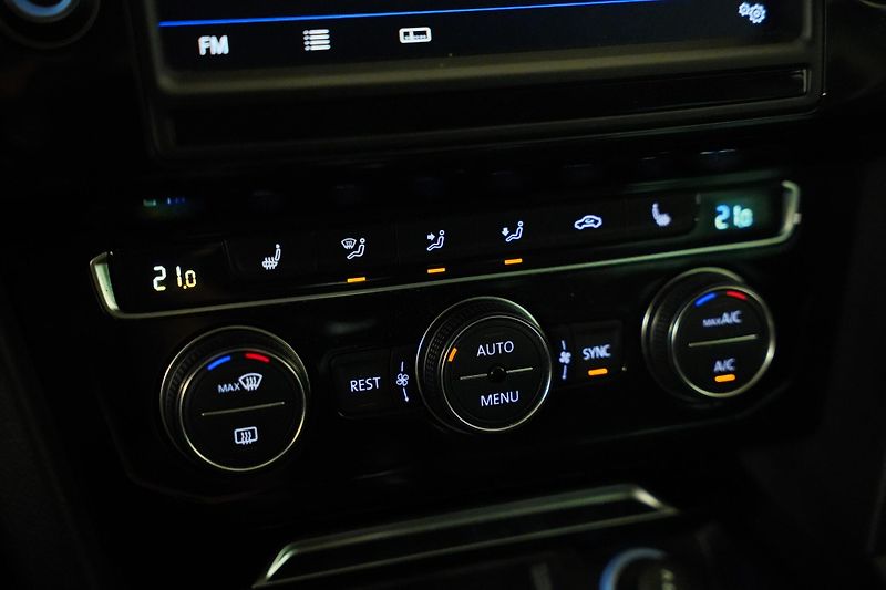 Volkswagen Passat - fotka 23 z 28