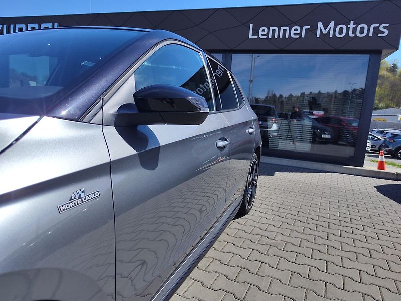Škoda Fabia 1.5 TSi/110kW Monte Carlo DSG - fotka 11 z 31