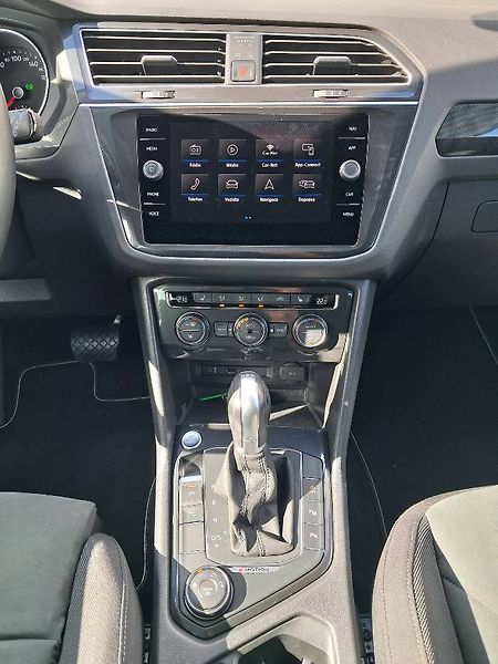 Volkswagen Tiguan (2018) COMFORTLINE 2.0 TSI / 132 kW D - fotka 17 z 35